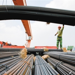 江苏重拳整治地条钢 多地现货钢价持续上涨